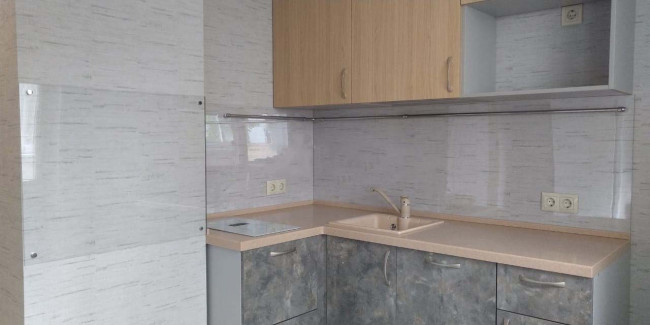 Прозрачный фартук для кухни из монолитного поликарбоната 600*520*3мм